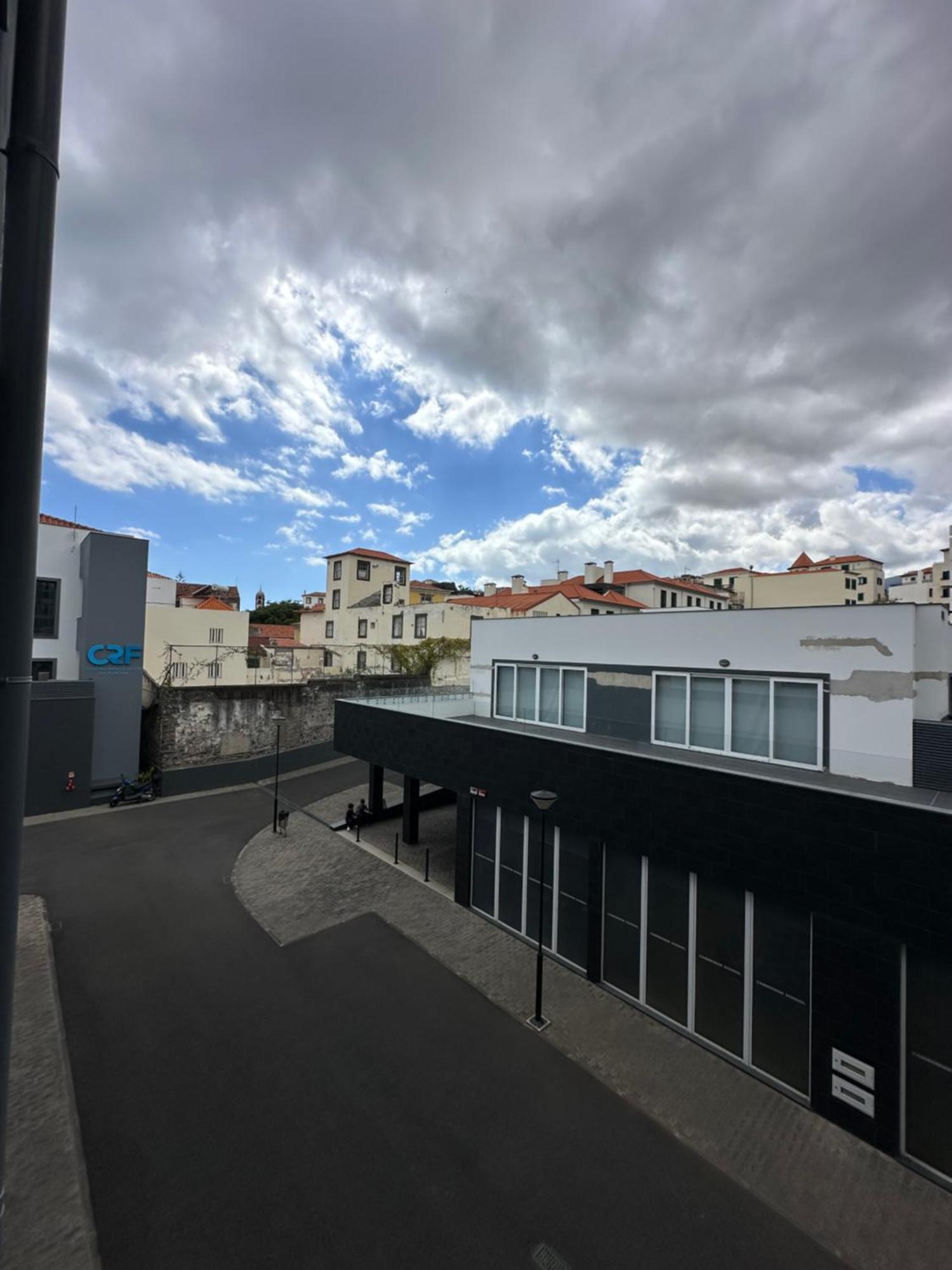 Living Funchal V Apartment Luaran gambar
